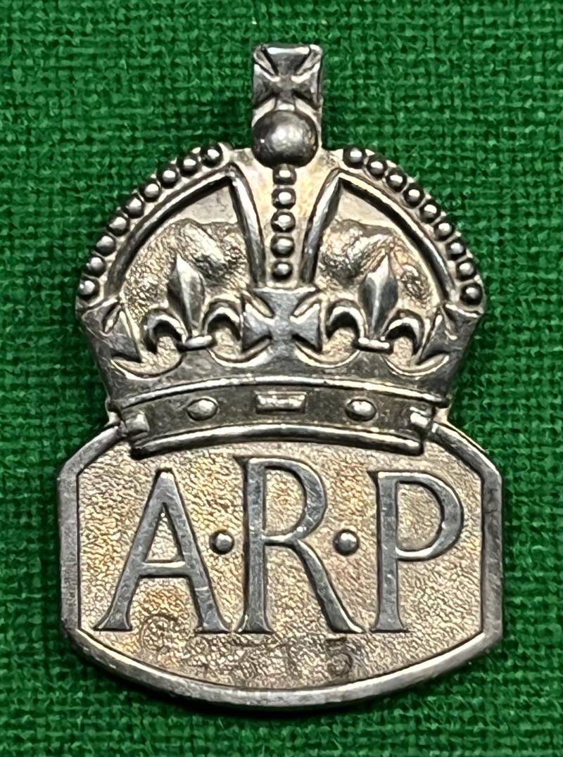 ARP Silver lapel badge - Numbered.