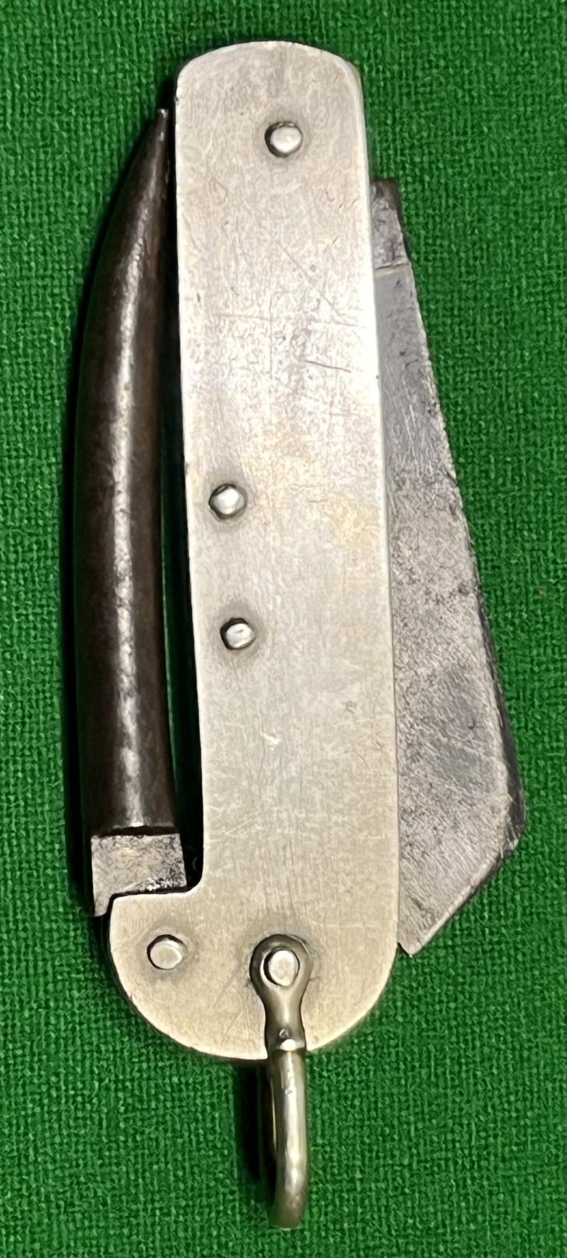 ARP clasp knife.